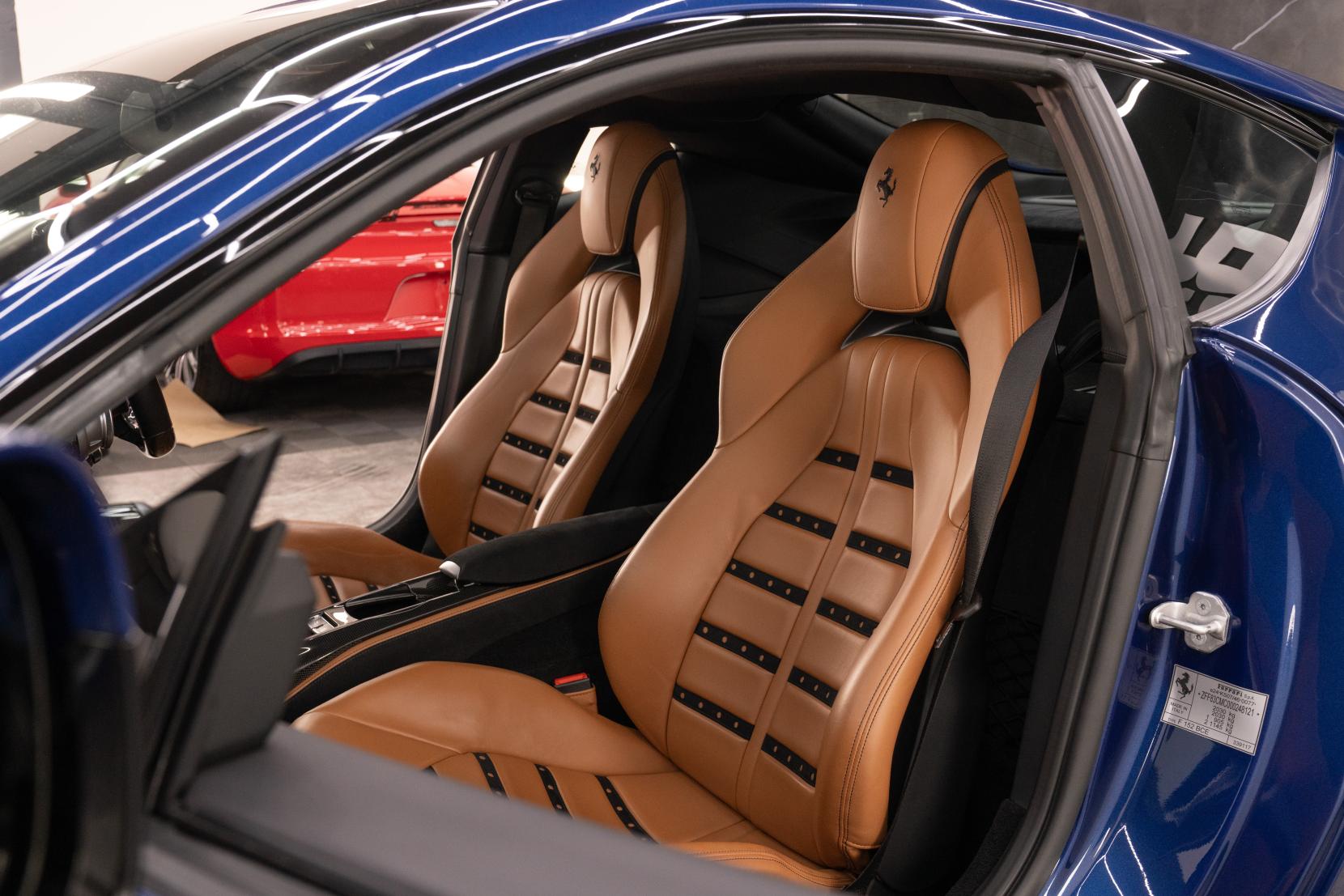 Ferrari 812 Superfast 6.5 V12 Coupe 2dr Petrol F1 DCT Euro 6 (s/s) (800 ps)