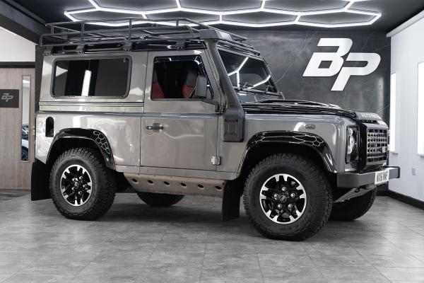 Land Rover Defender 90 2.2 TDCi Adventure SUV Double Cab 3dr Diesel Manual 4WD SWB Euro 5 (150 ps)