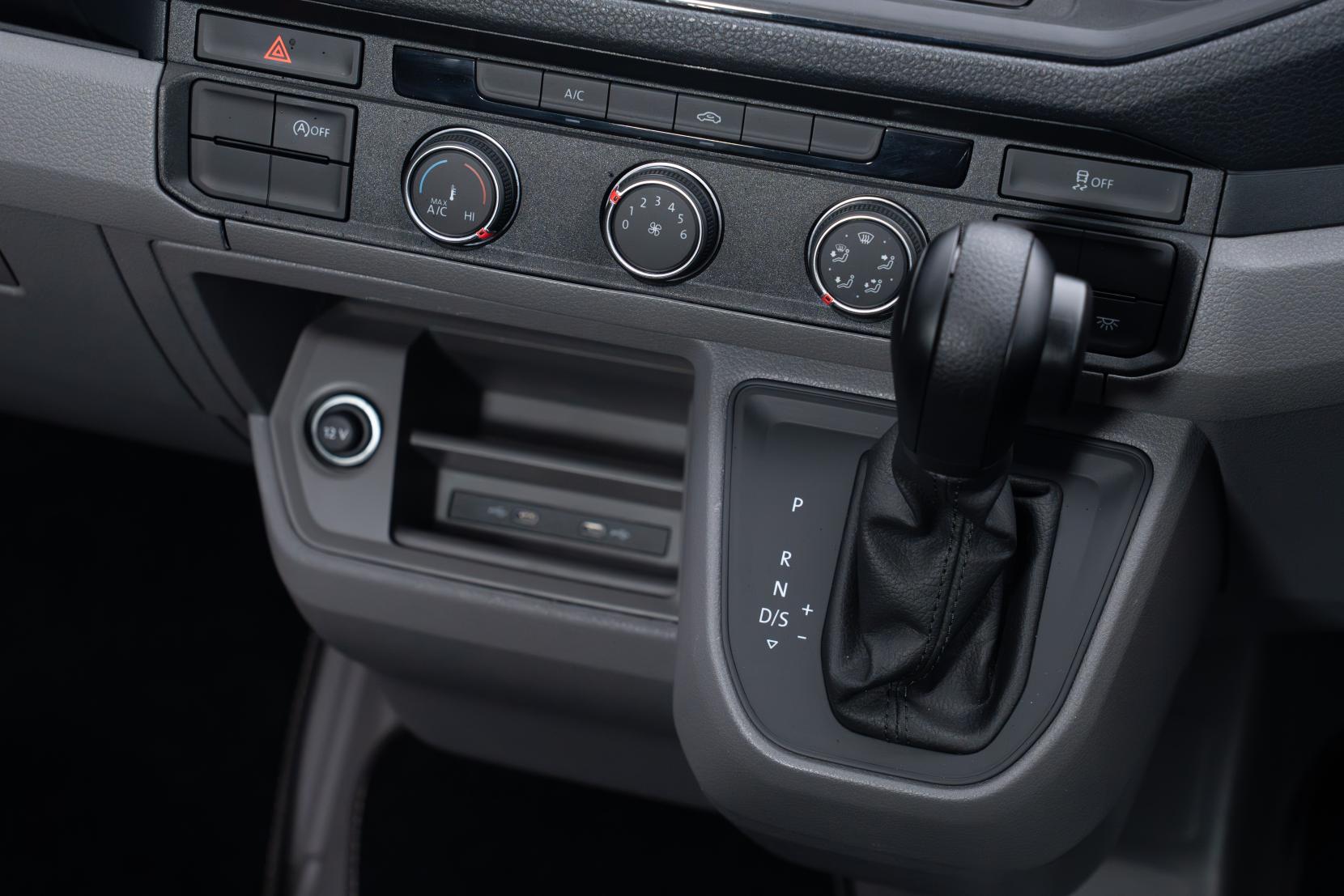 MAN TGE 2.0 3140d Panel Van 5dr Diesel Auto FWD LWB High Roof Euro 6 (s/s) (140 ps)