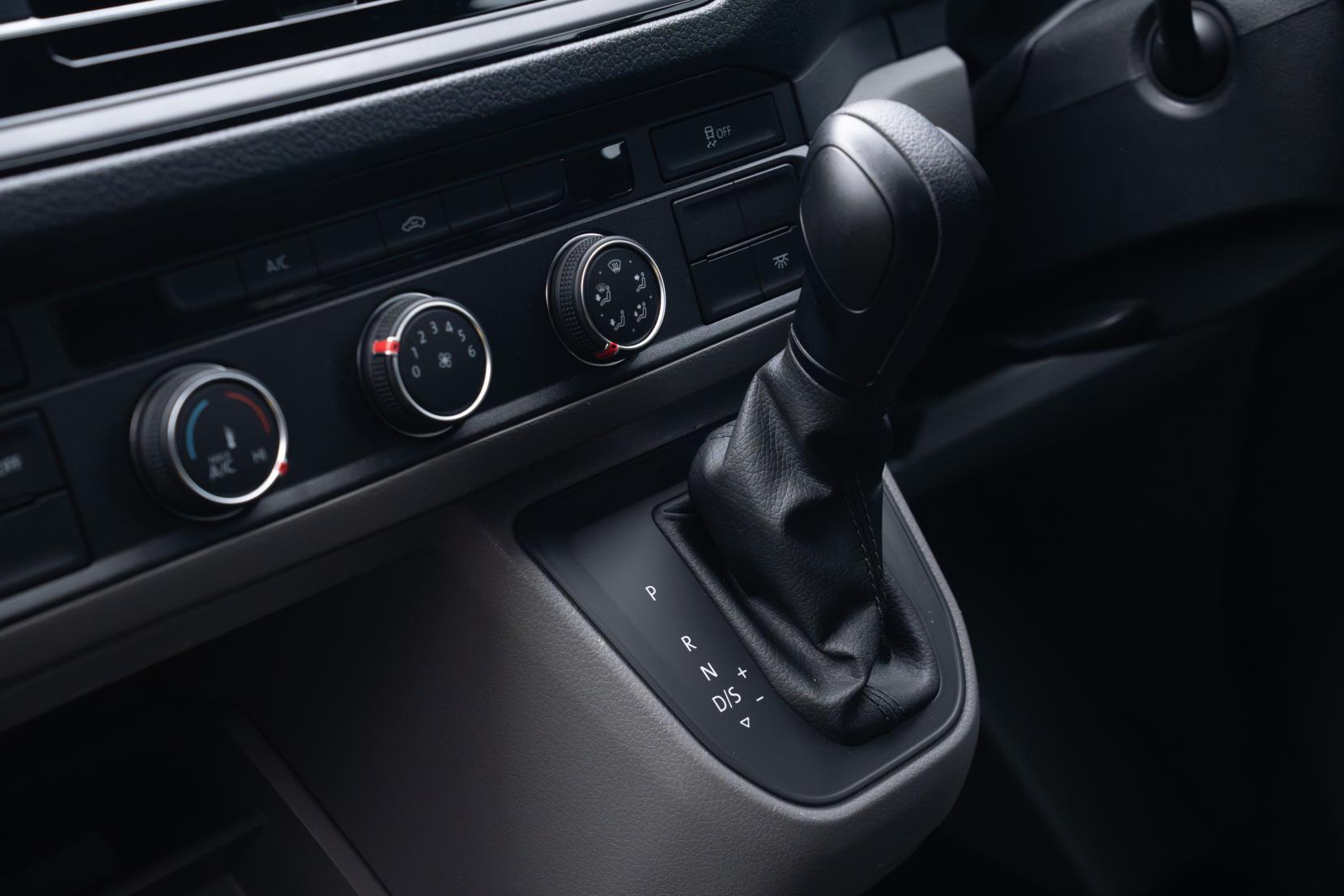 MAN TGE 2.0 3140d Panel Van 5dr Diesel Auto FWD LWB High Roof Euro 6 (s/s) (140 ps)