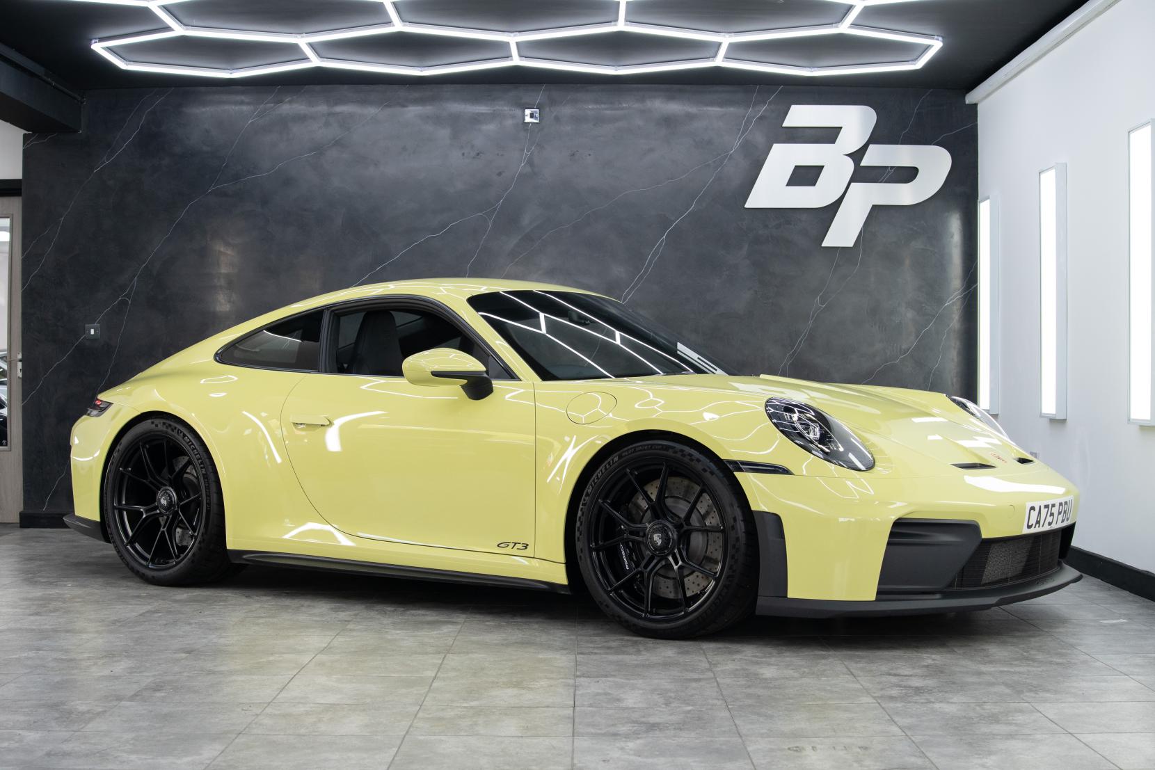 Porsche 911 2025