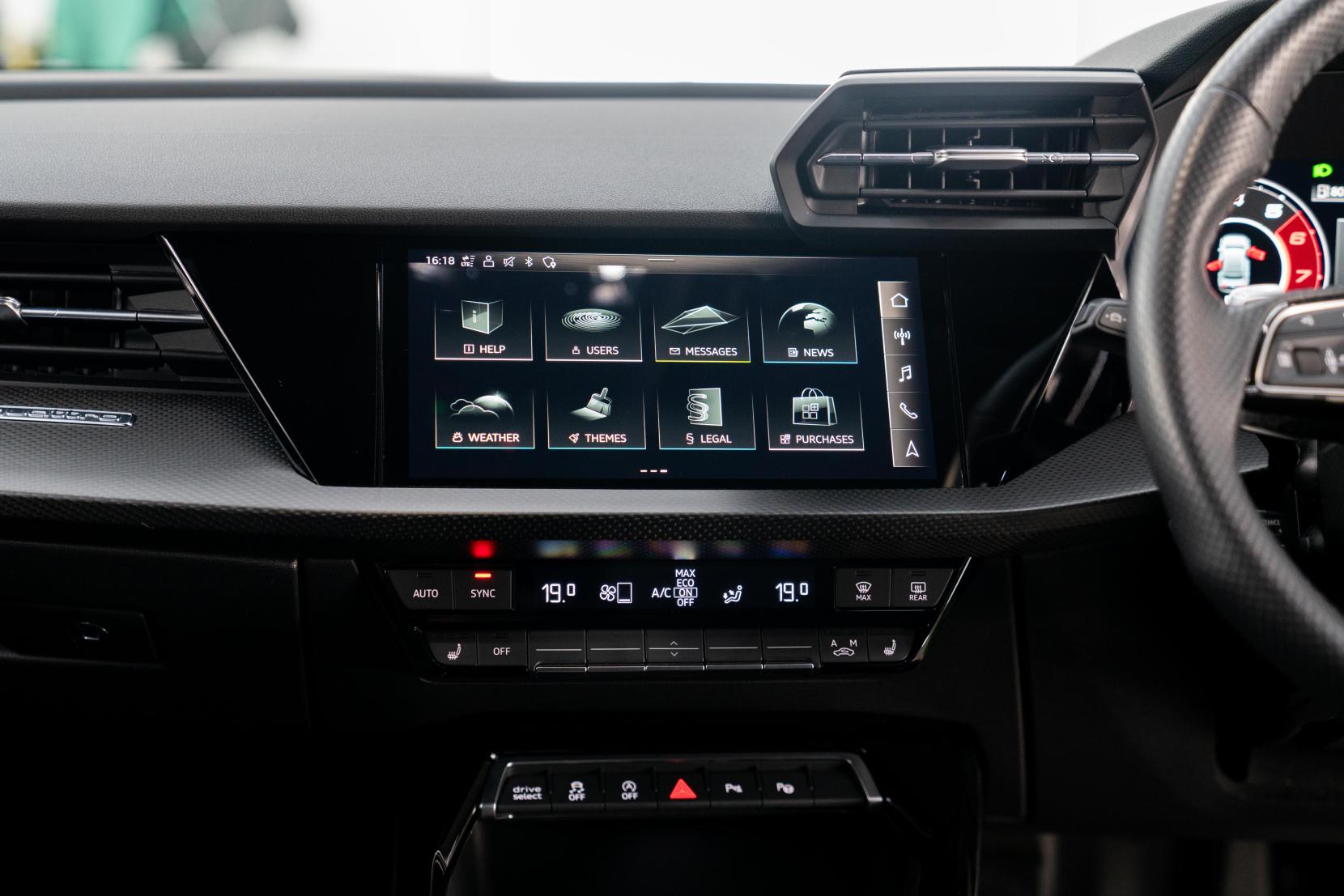 Audi RS3 2.5 TFSI Carbon Black Saloon 4dr Petrol S Tronic quattro Euro 6 (s/s) (400 ps)