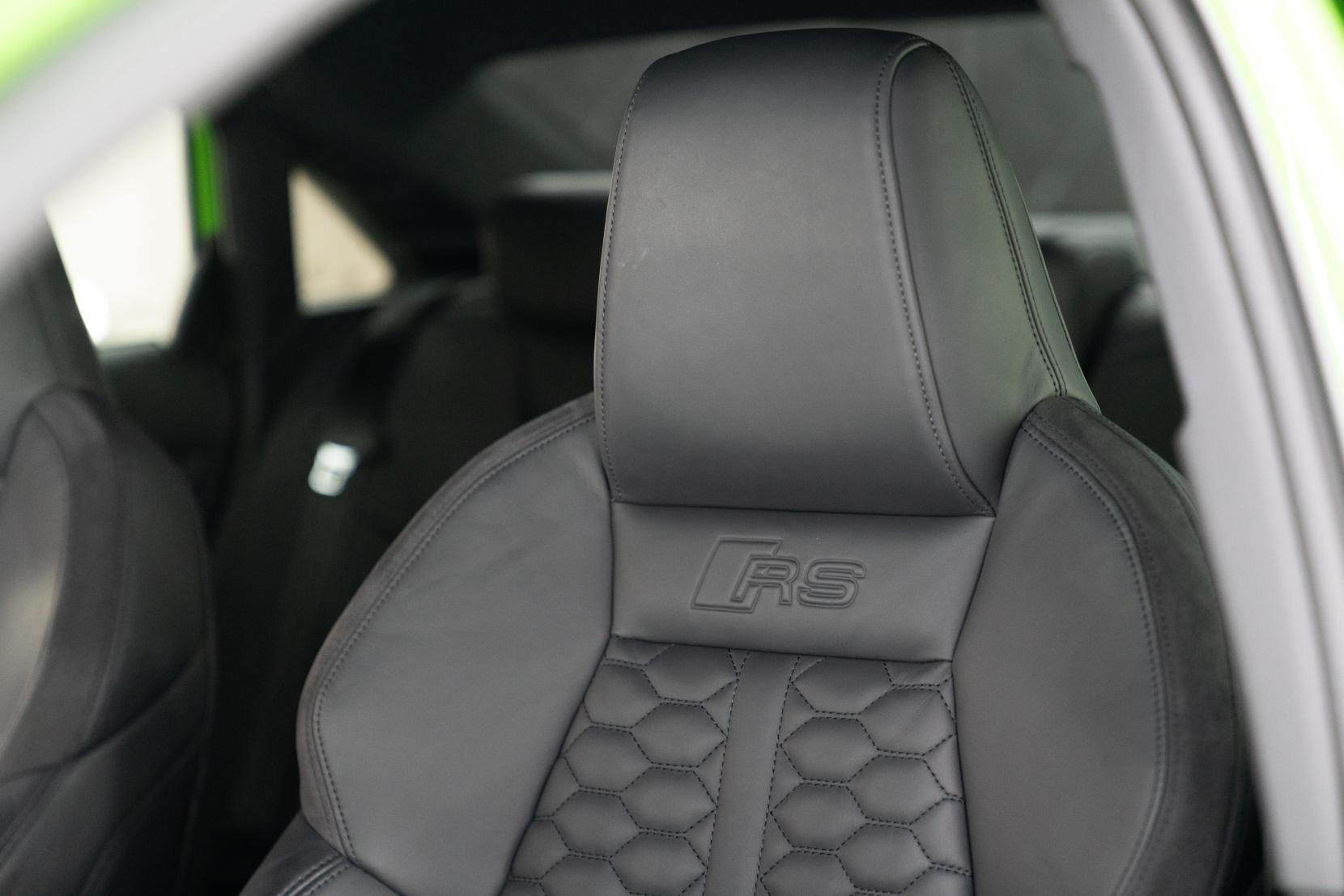 Audi RS3 2.5 TFSI Carbon Black Saloon 4dr Petrol S Tronic quattro Euro 6 (s/s) (400 ps)