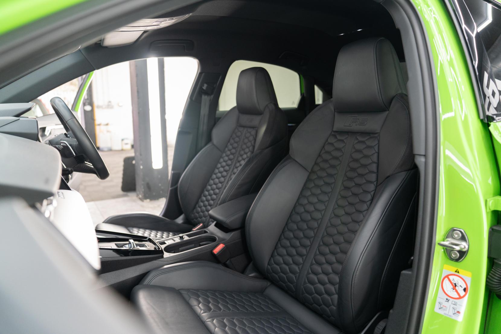 Audi RS3 2.5 TFSI Carbon Black Saloon 4dr Petrol S Tronic quattro Euro 6 (s/s) (400 ps)