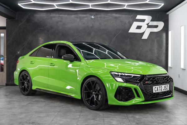 Audi RS3 2.5 TFSI Carbon Black Saloon 4dr Petrol S Tronic quattro Euro 6 (s/s) (400 ps)
