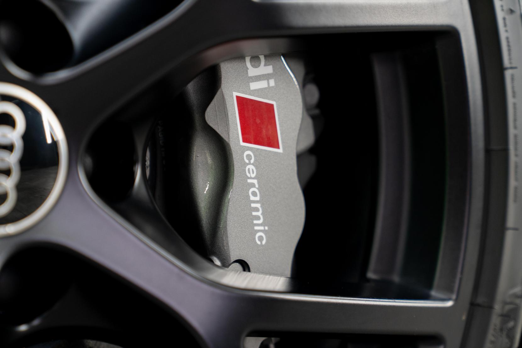 Audi RS3 2.5 TFSI Carbon Black Saloon 4dr Petrol S Tronic quattro Euro 6 (s/s) (400 ps)