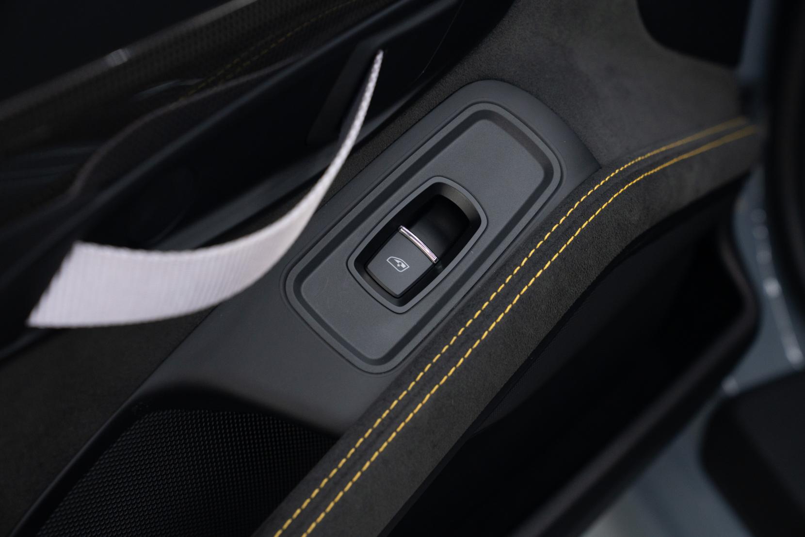 Porsche 718 Cayman 4.0 GT4 Coupe 2dr Petrol PDK Euro 6 (s/s) (420 ps)