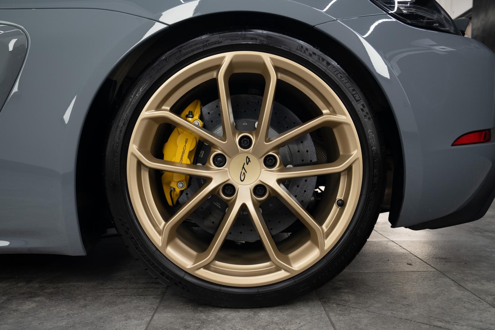 Porsche 718 Cayman 4.0 GT4 Coupe 2dr Petrol PDK Euro 6 (s/s) (420 ps)