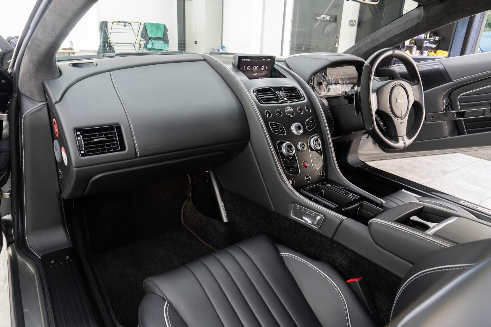 Aston Martin DB9 6.0 V12 GT Coupe 2dr Petrol T-TronicII Euro 6 (540 ps)