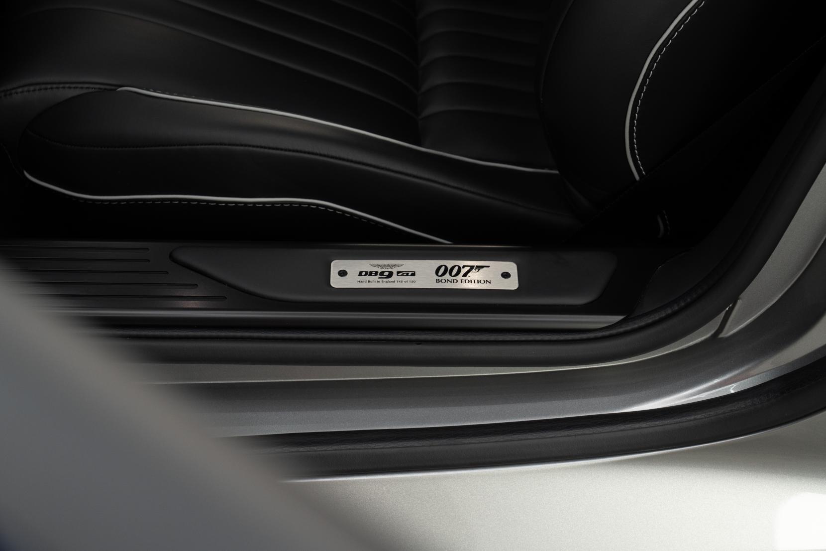 Aston Martin DB9 6.0 V12 GT Coupe 2dr Petrol T-TronicII Euro 6 (540 ps)