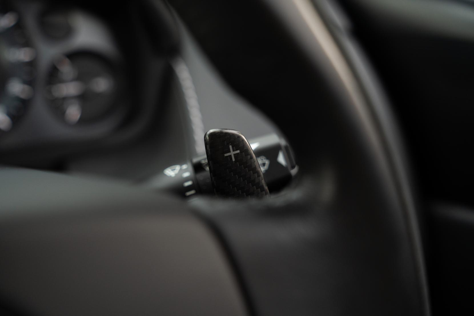 Aston Martin DB9 6.0 V12 GT Coupe 2dr Petrol T-TronicII Euro 6 (540 ps)