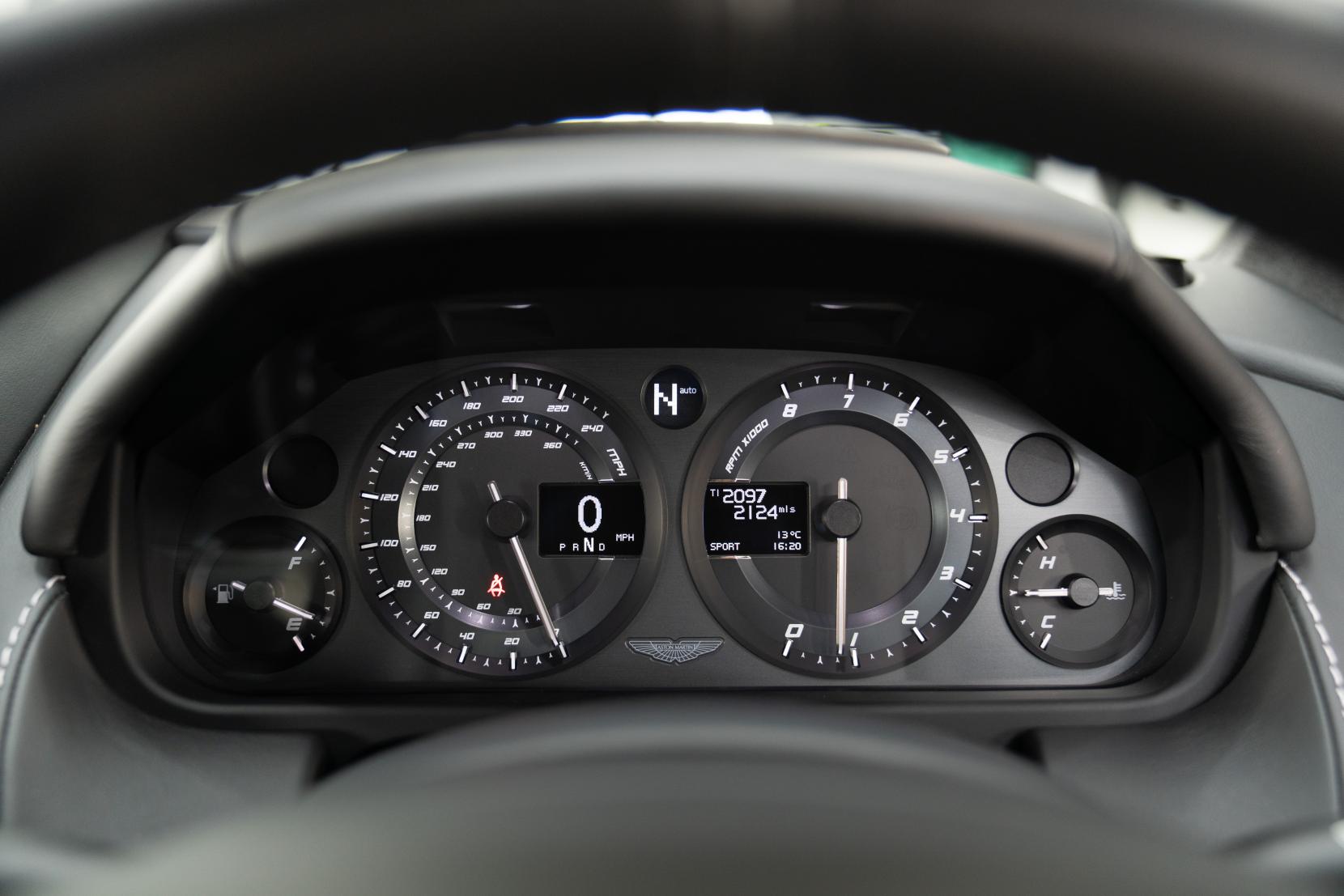 Aston Martin DB9 6.0 V12 GT Coupe 2dr Petrol T-TronicII Euro 6 (540 ps)