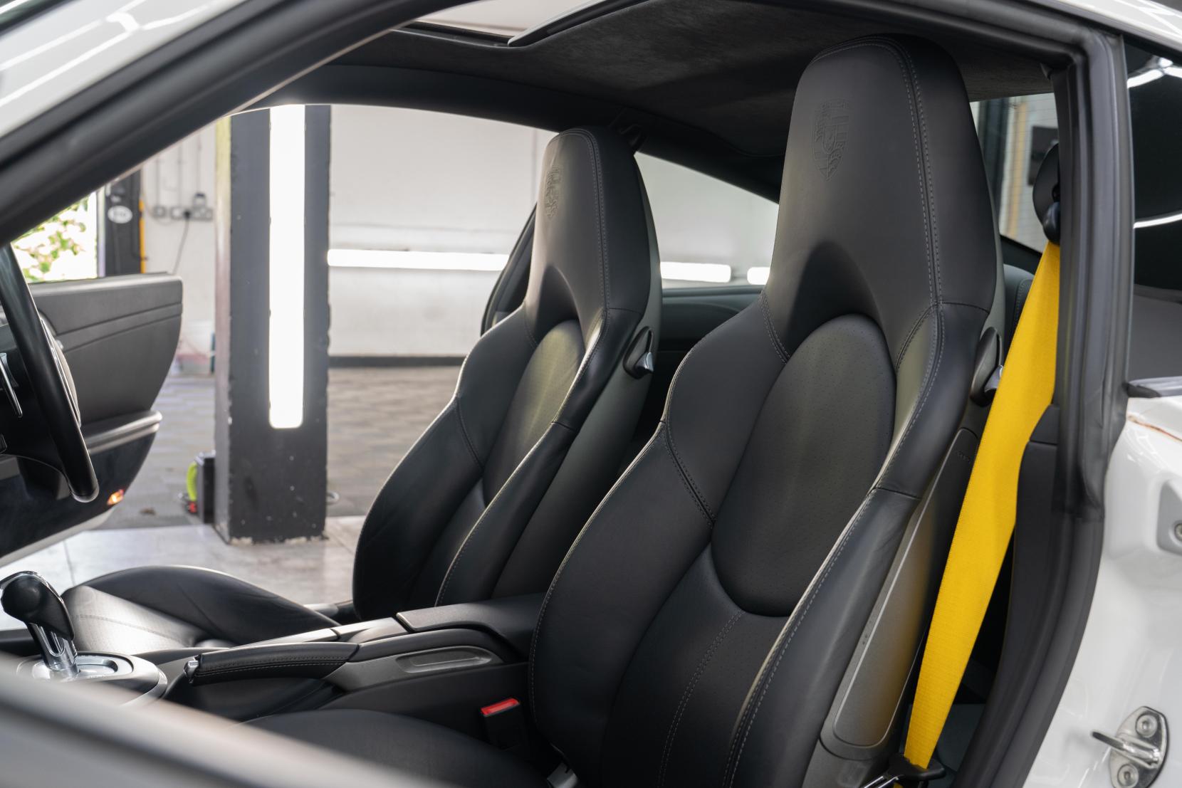 Porsche 911 3.8 997 Turbo S Coupe 2dr Petrol PDK AWD (268 g/km, 530 bhp)