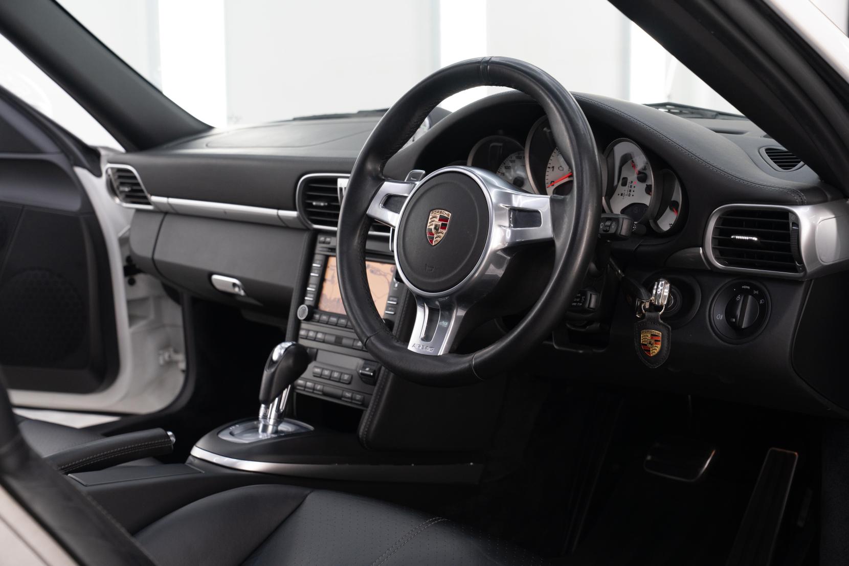 Porsche 911 3.8 997 Turbo S Coupe 2dr Petrol PDK AWD (268 g/km, 530 bhp)