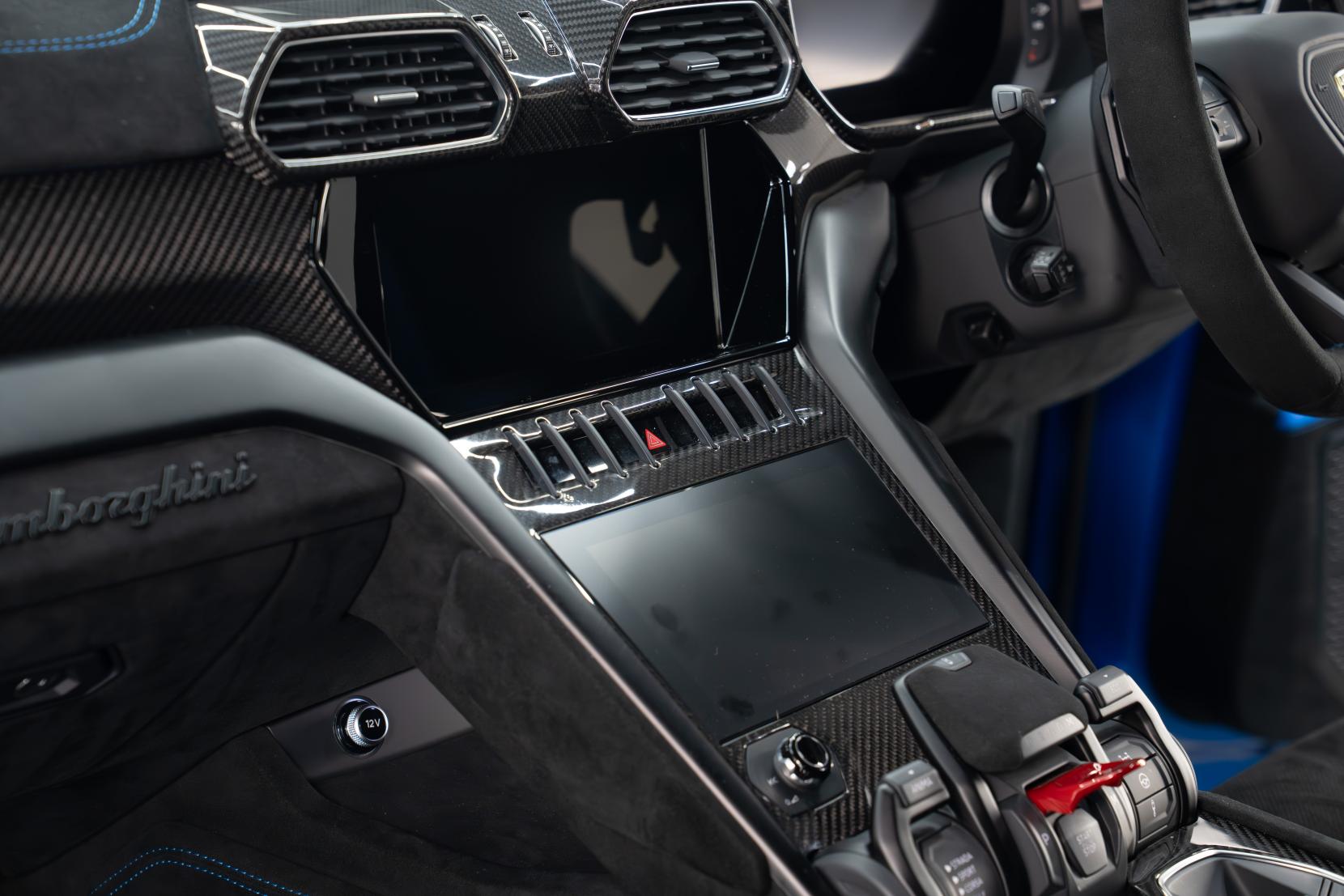 Lamborghini Urus 4.0 V8 BiTurbo Performante SUV 5dr Petrol Auto 4WD Euro 6 (666 ps)