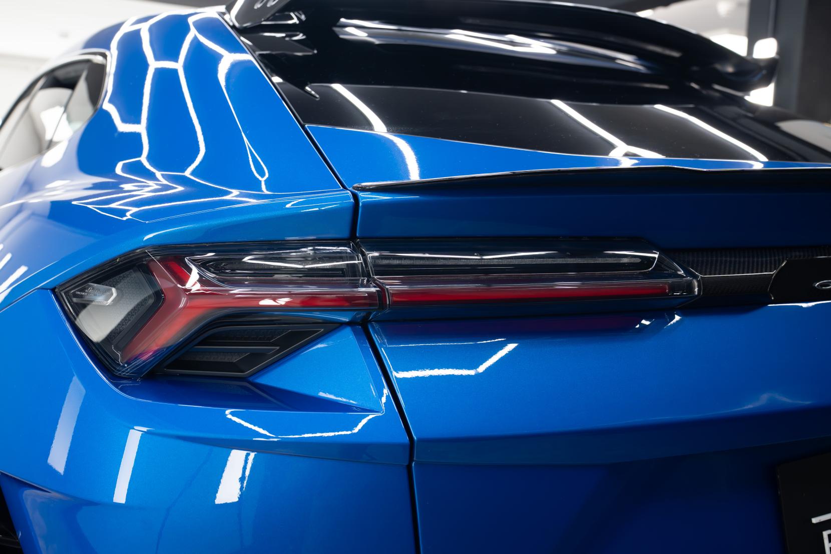 Lamborghini Urus 4.0 V8 BiTurbo Performante SUV 5dr Petrol Auto 4WD Euro 6 (666 ps)