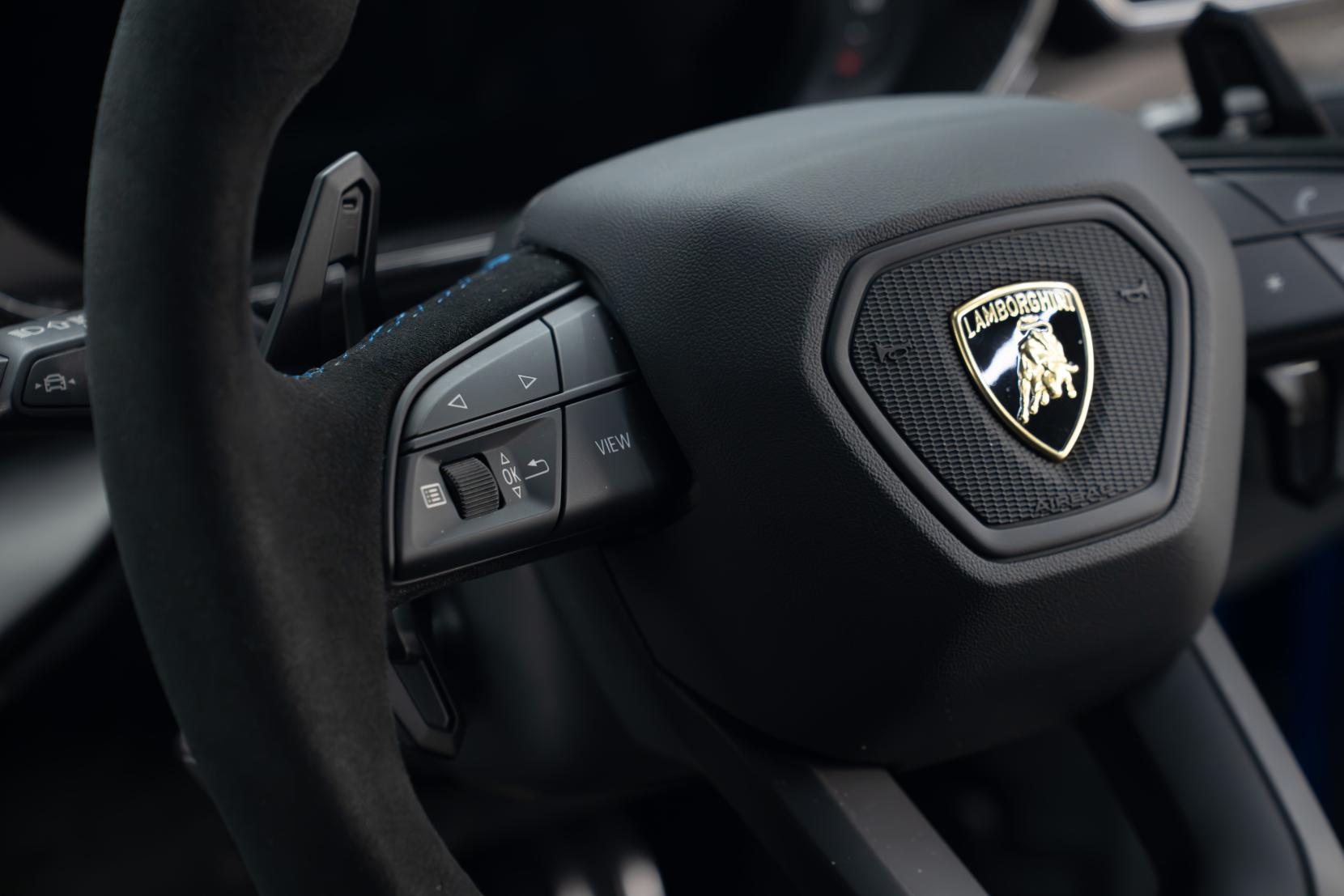 Lamborghini Urus 4.0 V8 BiTurbo Performante SUV 5dr Petrol Auto 4WD Euro 6 (666 ps)