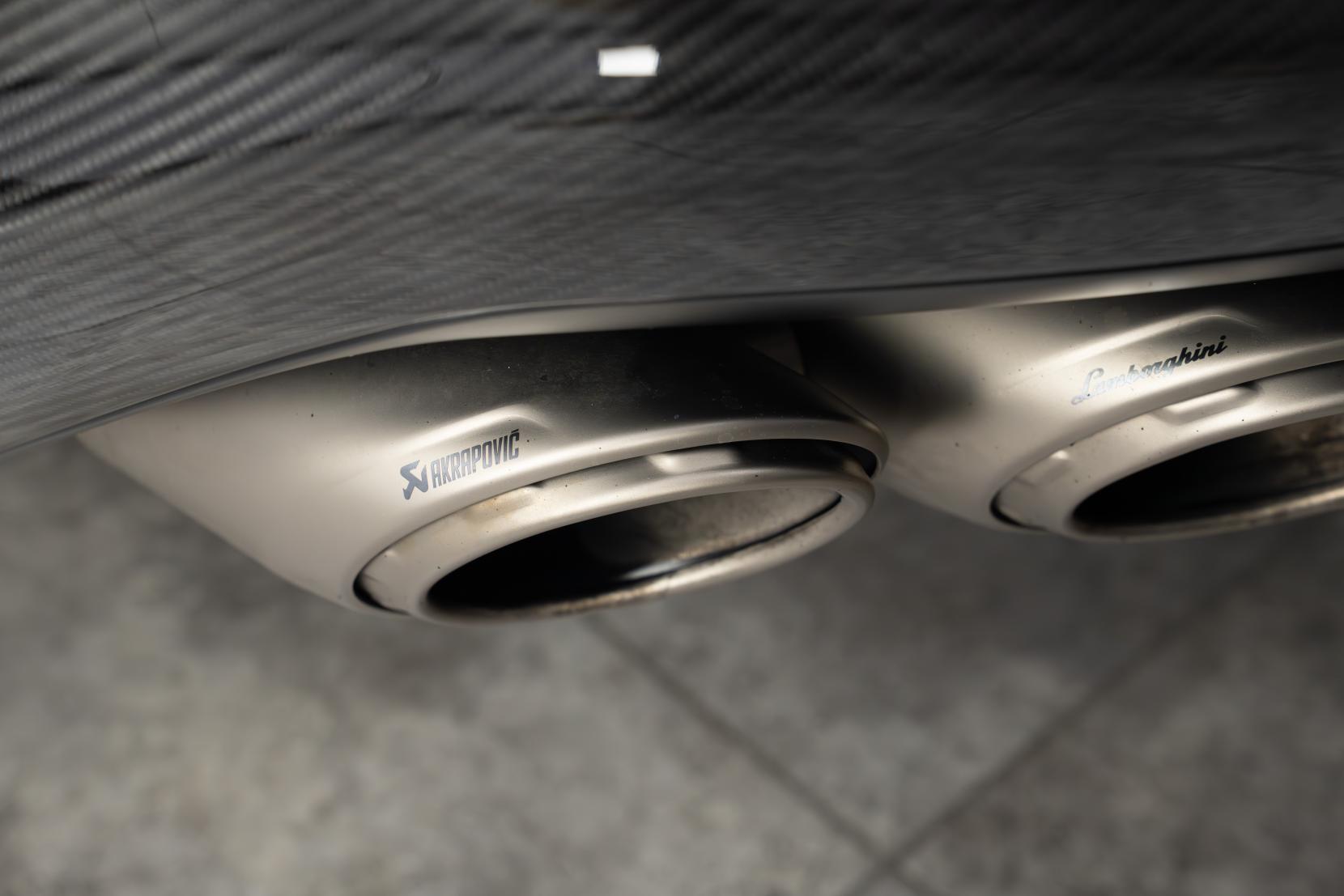 Lamborghini Urus 4.0 V8 BiTurbo Performante SUV 5dr Petrol Auto 4WD Euro 6 (666 ps)