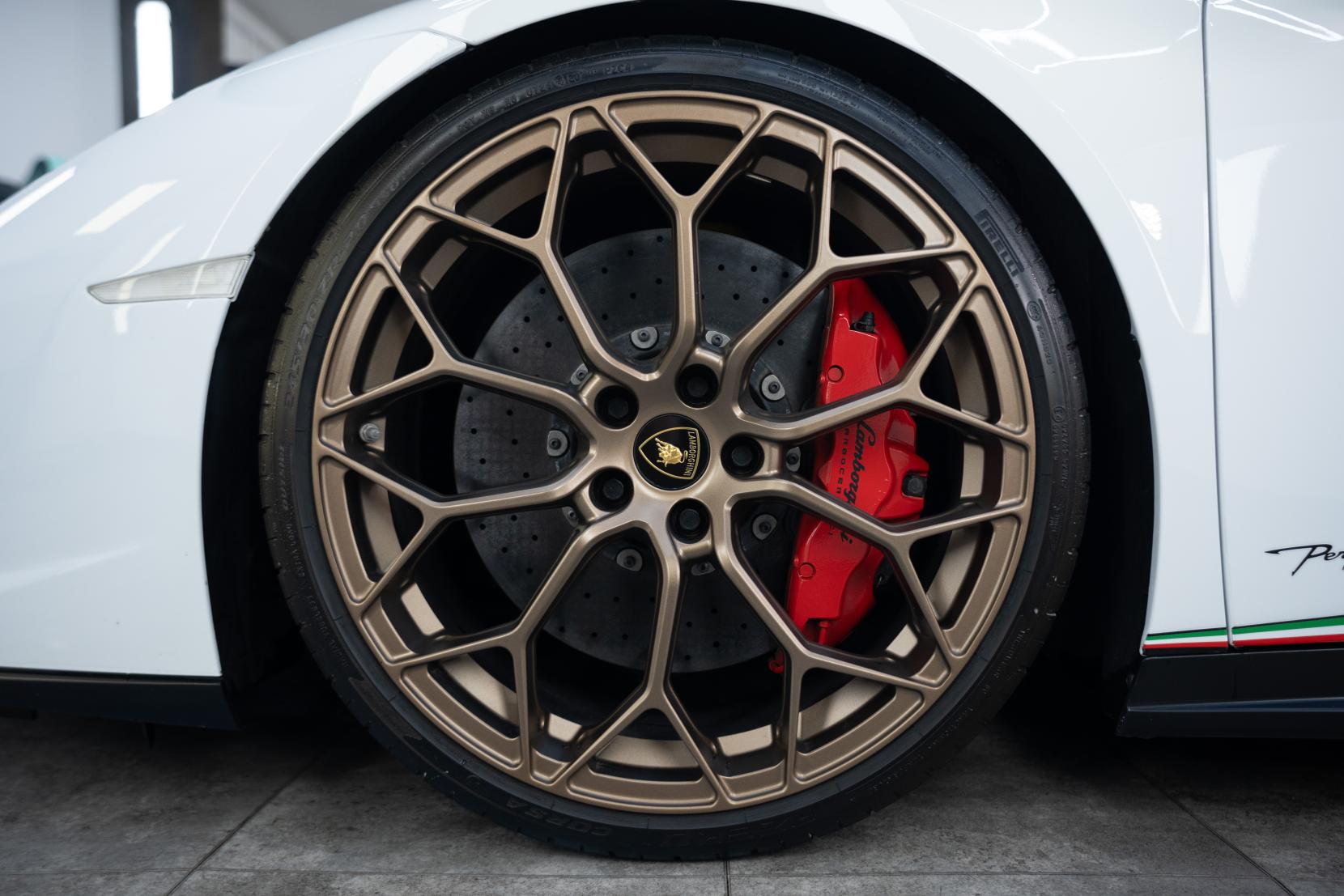 Lamborghini Huracan 5.2 V10 LP 640-4 Performante Coupe 2dr Petrol LDF 4WD Euro 6 (s/s) (640 ps)