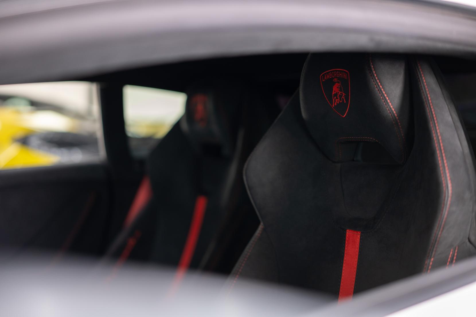 Lamborghini Huracan 5.2 V10 LP 640-4 Performante Coupe 2dr Petrol LDF 4WD Euro 6 (s/s) (640 ps)