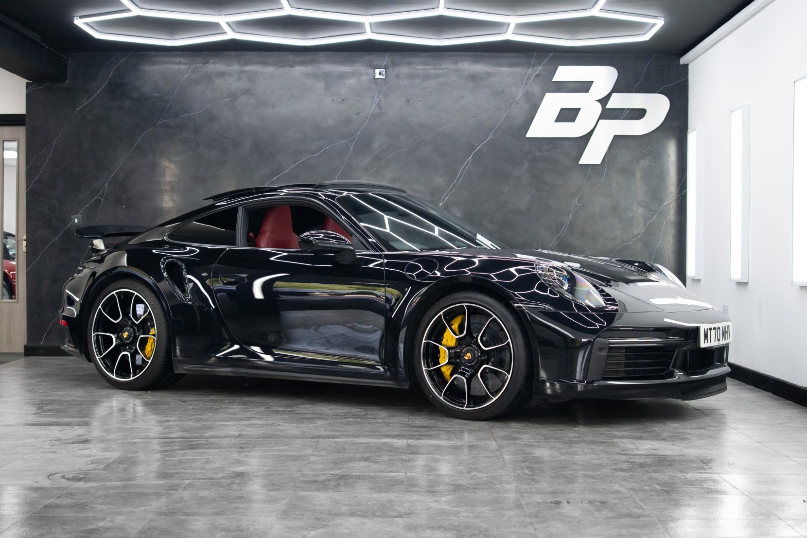 2020 Porsche 911 3.7T 992 Turbo...