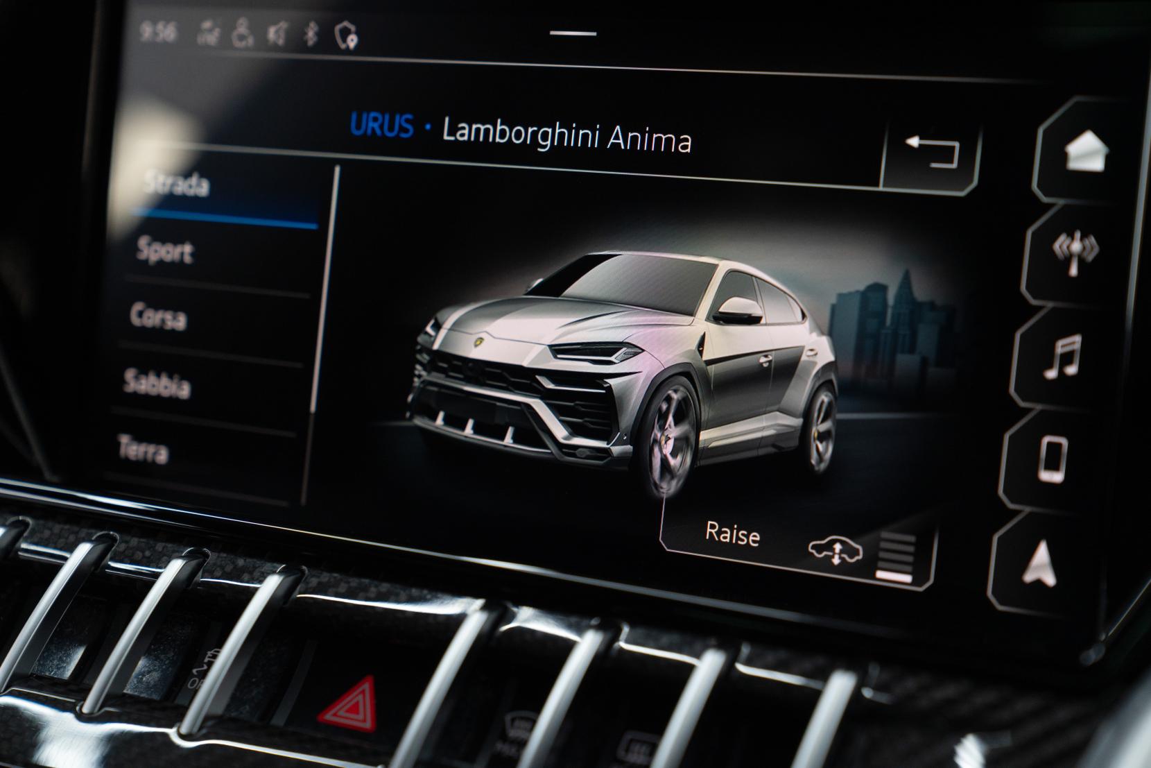 Lamborghini Urus 4.0 V8 BiTurbo SUV 5dr Petrol Auto 4WD Euro 6 (650 ps)