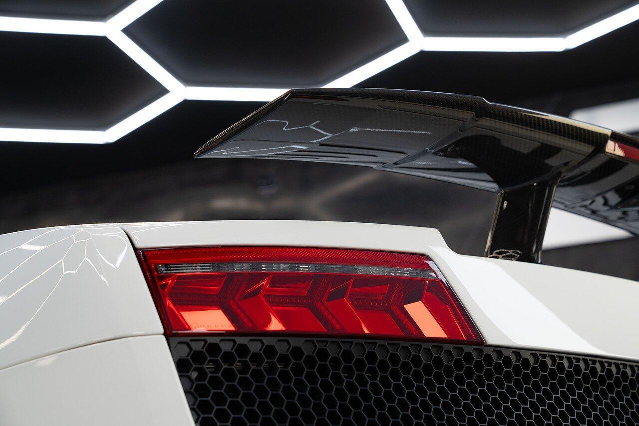 Lamborghini Gallardo 5.2 V10 LP 560-4 Performante Spyder 5.2 V10 LP 560-4 Performante Spyder 2dr Petrol EGear 4WD Euro 5 (560 ps)