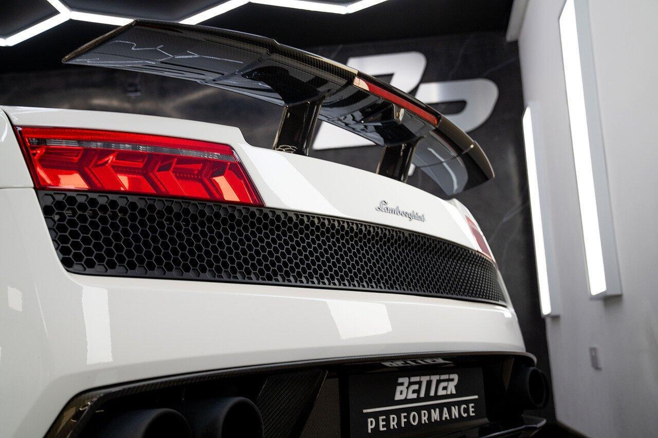 Lamborghini Gallardo 5.2 V10 LP 560-4 Performante Spyder 5.2 V10 LP 560-4 Performante Spyder 2dr Petrol EGear 4WD Euro 5 (560 ps)