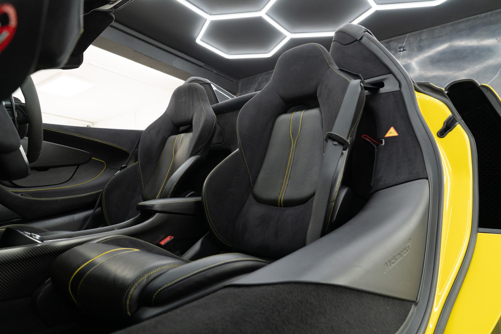 McLaren 570S 3.8T V8 Spider 2dr Petrol SSG Euro 6 (s/s) (570 ps)