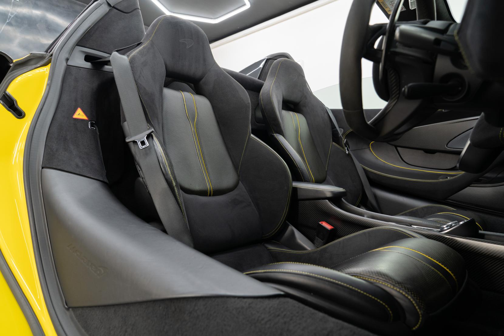 McLaren 570S 3.8T V8 Spider 2dr Petrol SSG Euro 6 (s/s) (570 ps)