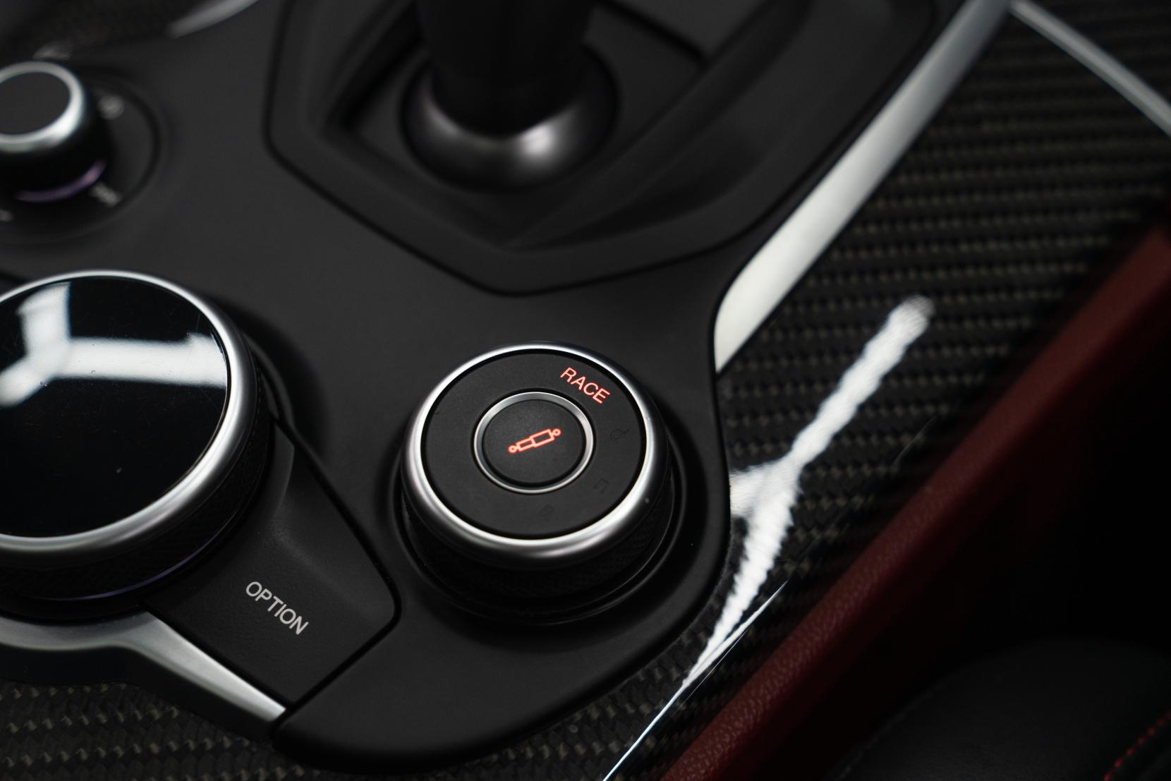 Alfa Romeo Stelvio 2.9 V6 Bi-Turbo Quadrifoglio SUV 5dr Petrol Auto Q4 AWD Euro 6 (s/s) (510 ps)