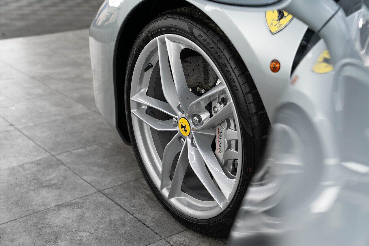 Ferrari 488 3.9T V8 GTB Coupe 2dr Petrol F1 DCT Euro 6 (s/s) (670 ps)