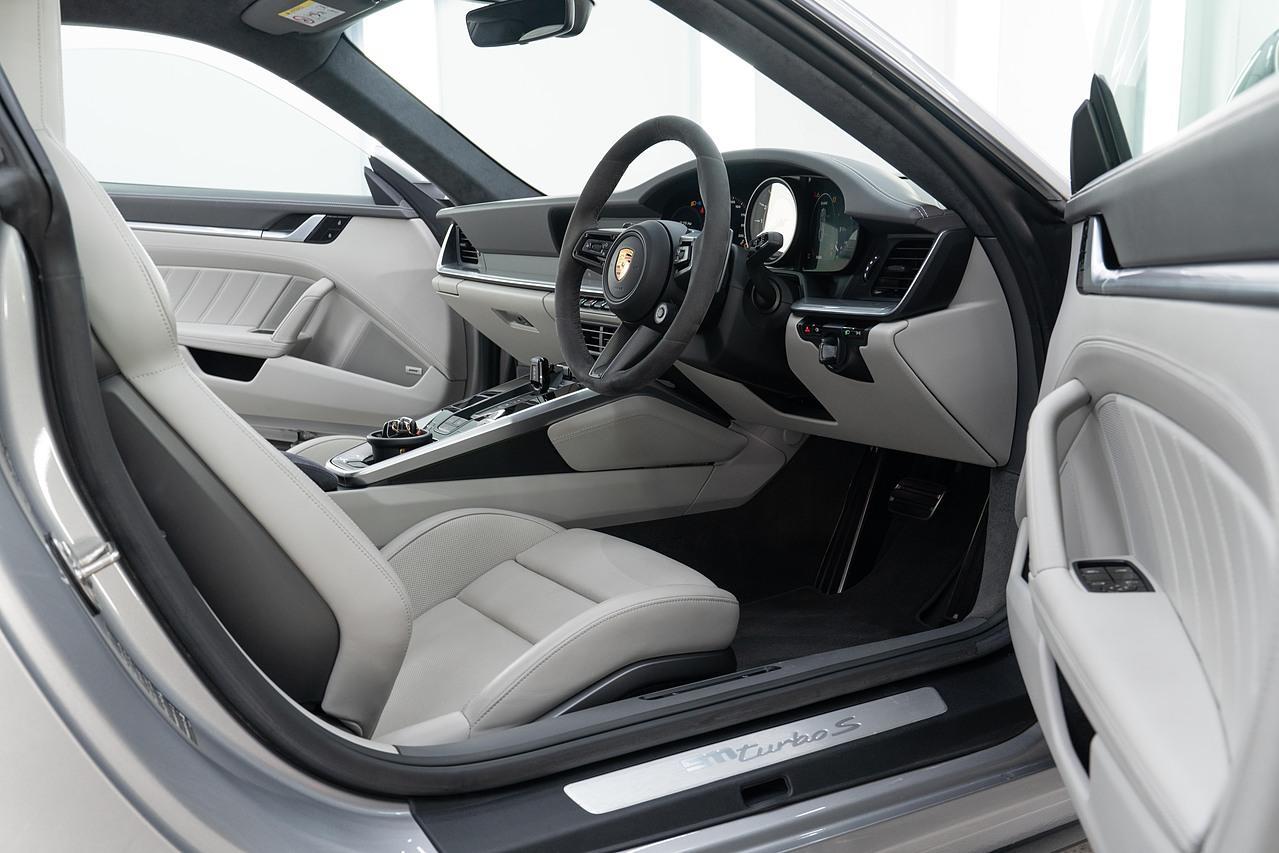 Porsche 911 3.7T 992 Turbo S Coupe 2dr Petrol PDK 4WD Euro 6 (s/s) (650 ps)