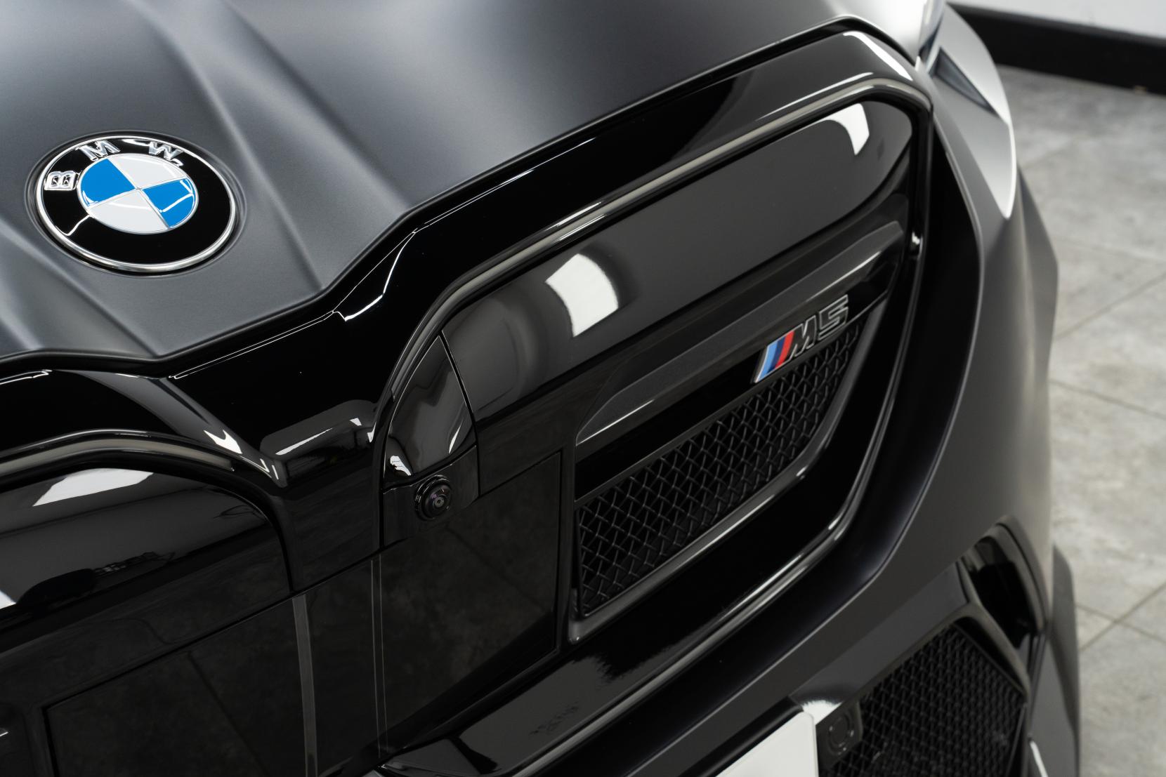 BMW M5 4.4 22.1kWh Touring 5dr Petrol Plug-in Hybrid Steptronic xDrive Euro 6 (s/s) (727 ps)