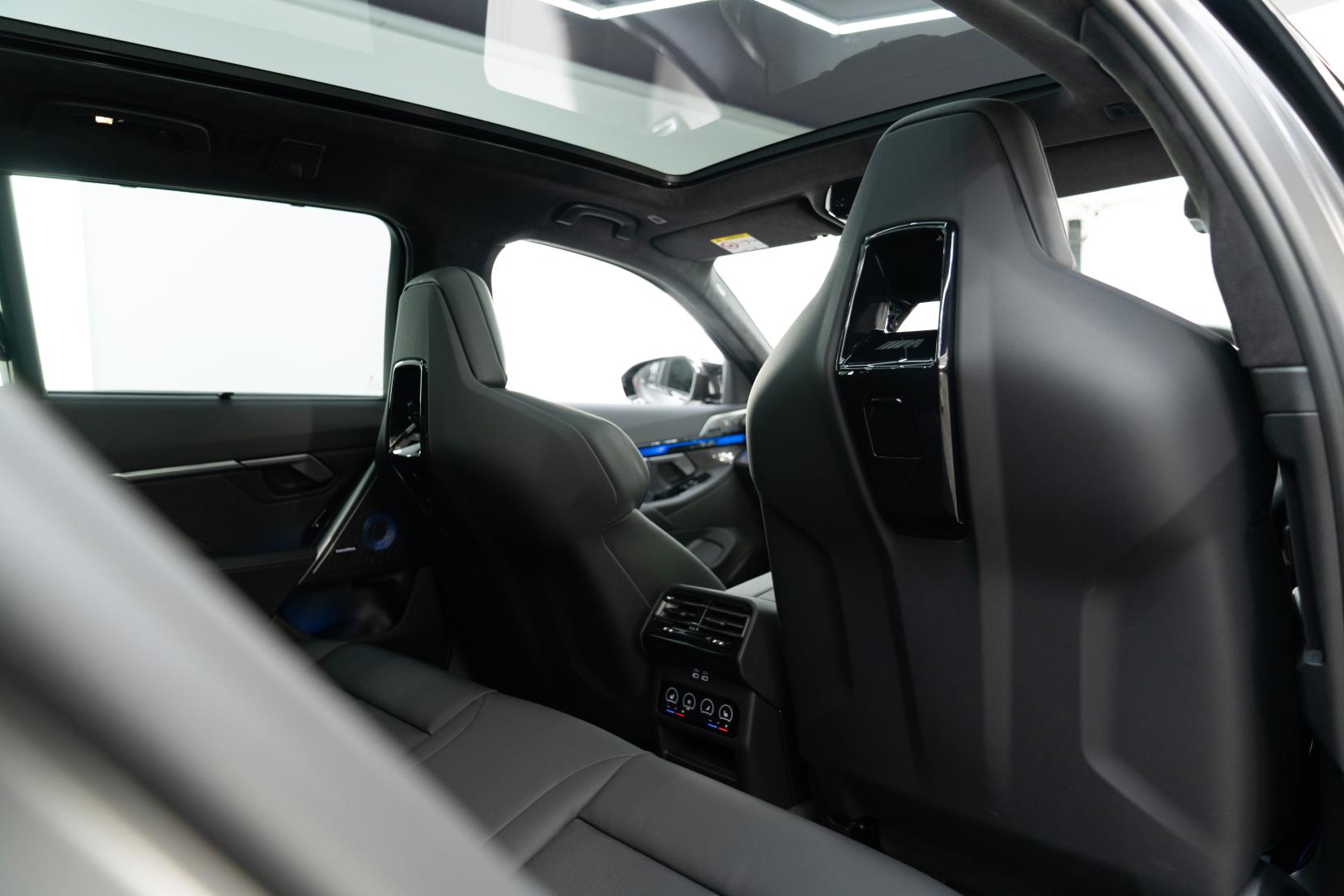 BMW M5 4.4 22.1kWh Touring 5dr Petrol Plug-in Hybrid Steptronic xDrive Euro 6 (s/s) (727 ps)