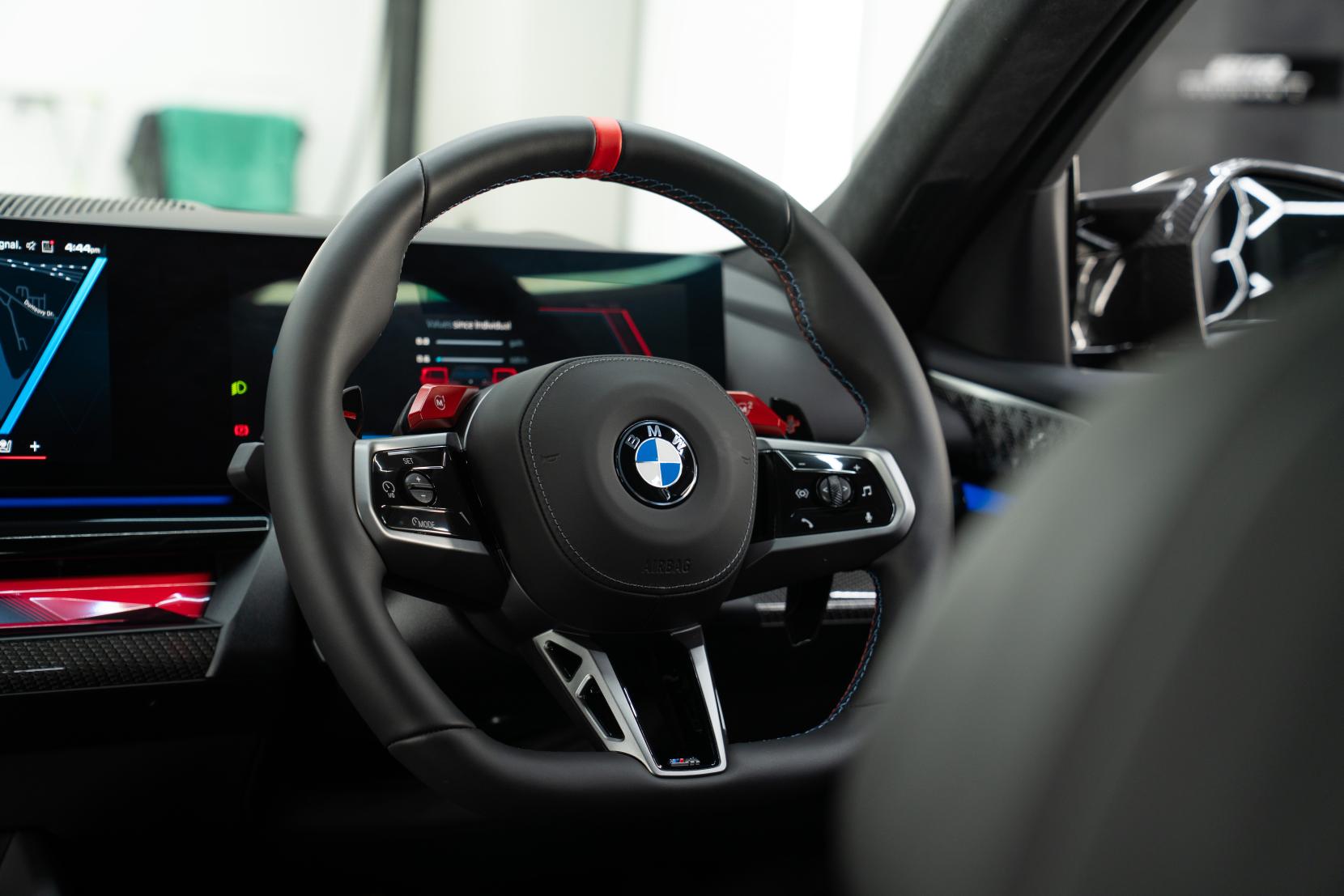 BMW M5 4.4 22.1kWh Touring 5dr Petrol Plug-in Hybrid Steptronic xDrive Euro 6 (s/s) (727 ps)