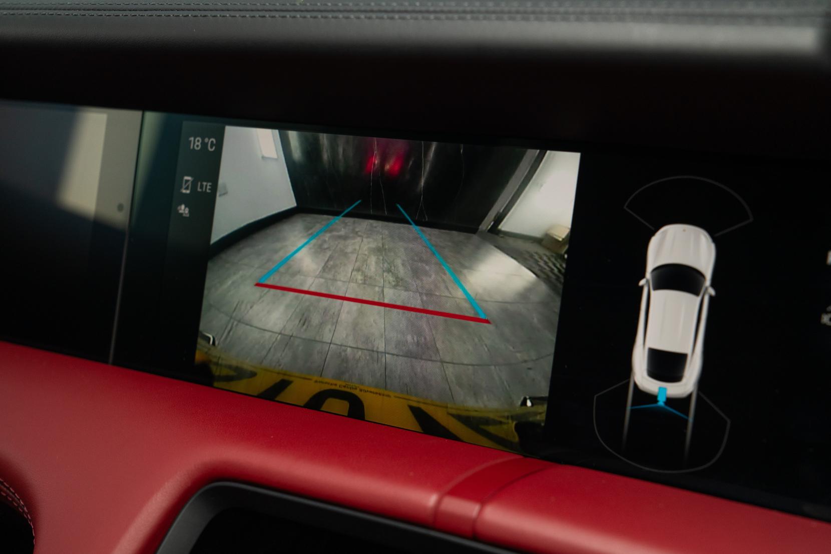 Porsche Taycan Performance Plus 93.4kWh Turbo Saloon 4dr Electric Auto 4WD (680 ps)