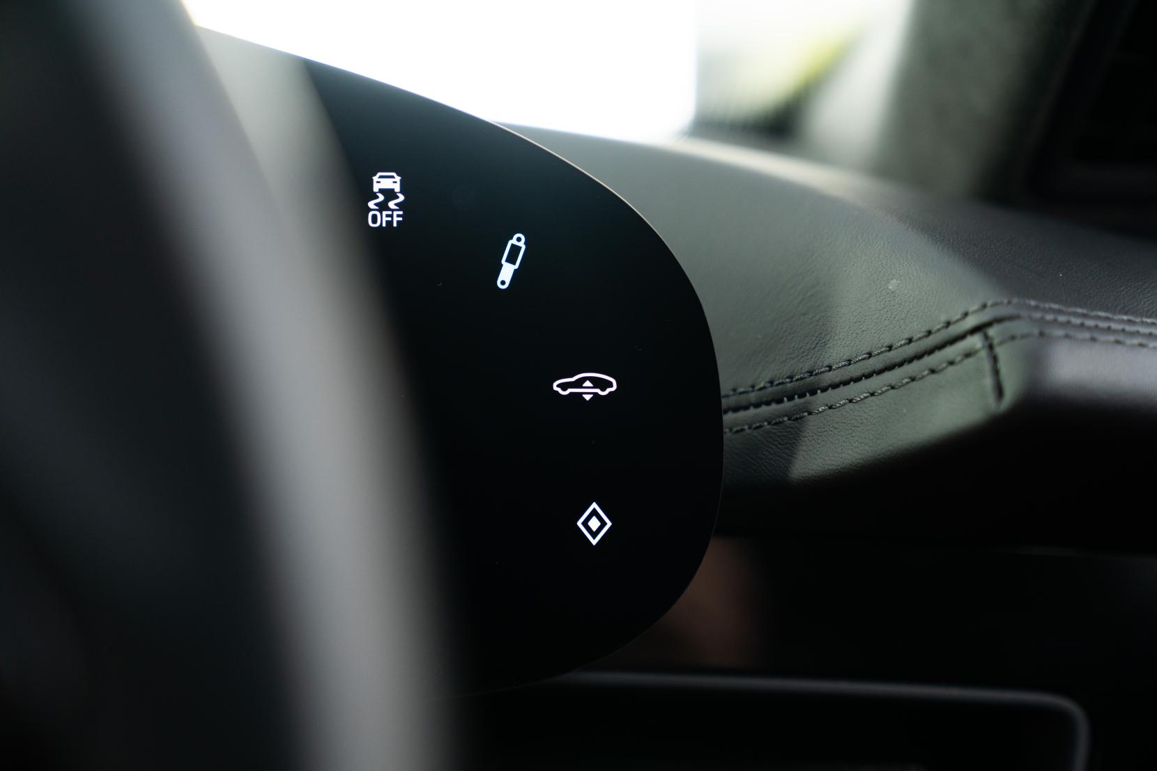 Porsche Taycan Performance Plus 93.4kWh Turbo Saloon 4dr Electric Auto 4WD (680 ps)