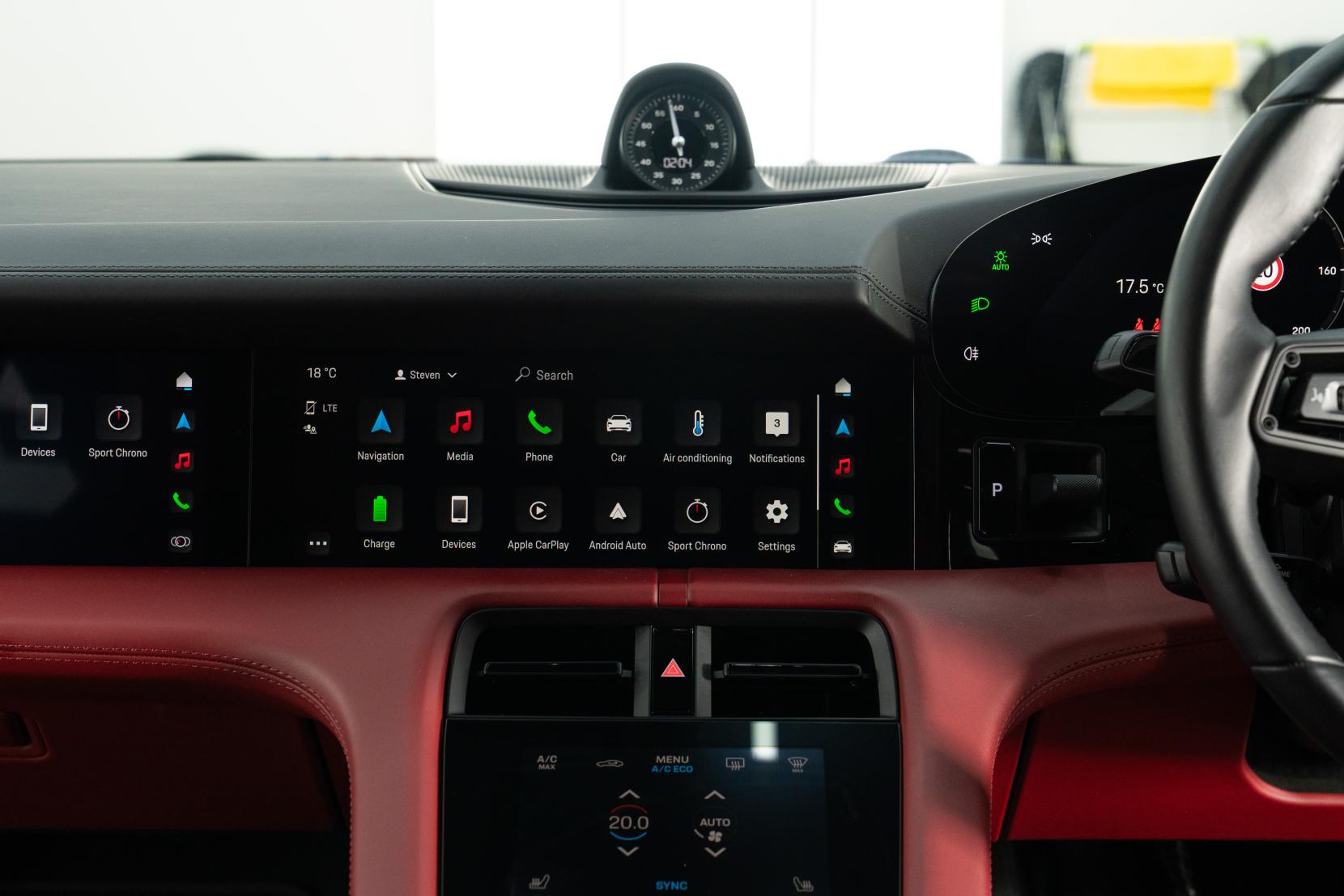 Porsche Taycan Performance Plus 93.4kWh Turbo Saloon 4dr Electric Auto 4WD (680 ps)