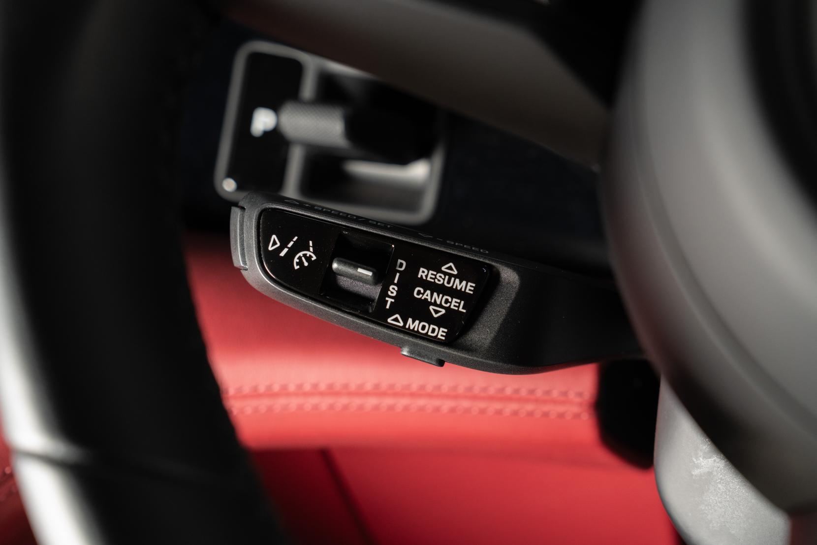 Porsche Taycan Performance Plus 93.4kWh Turbo Saloon 4dr Electric Auto 4WD (680 ps)