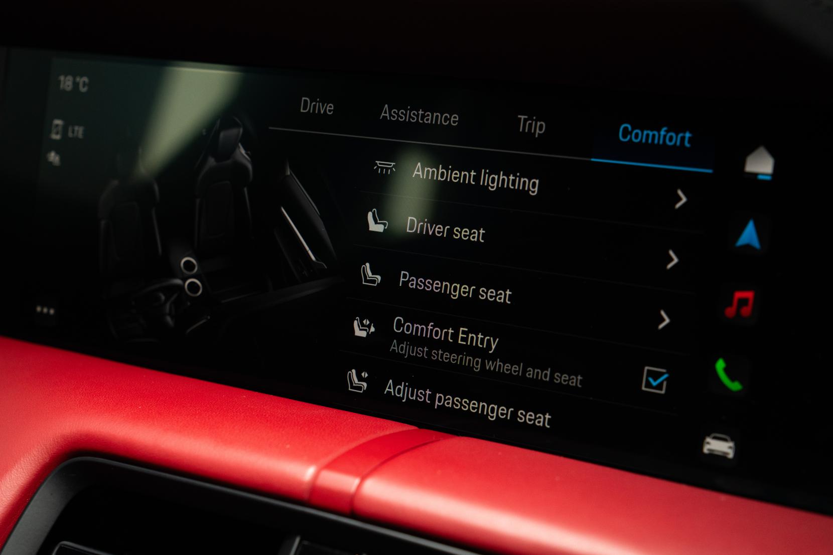 Porsche Taycan Performance Plus 93.4kWh Turbo Saloon 4dr Electric Auto 4WD (680 ps)