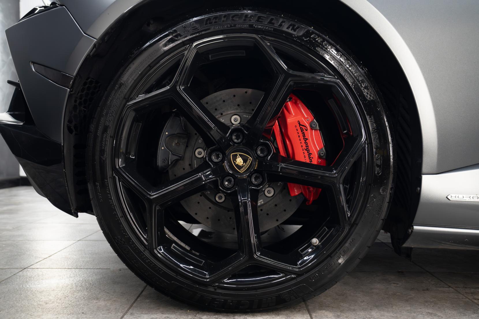 Lamborghini Huracan 5.2 V10 LP 640-4 EVO Coupe 2dr Petrol LDF 4WD Euro 6 (s/s) (640 ps)