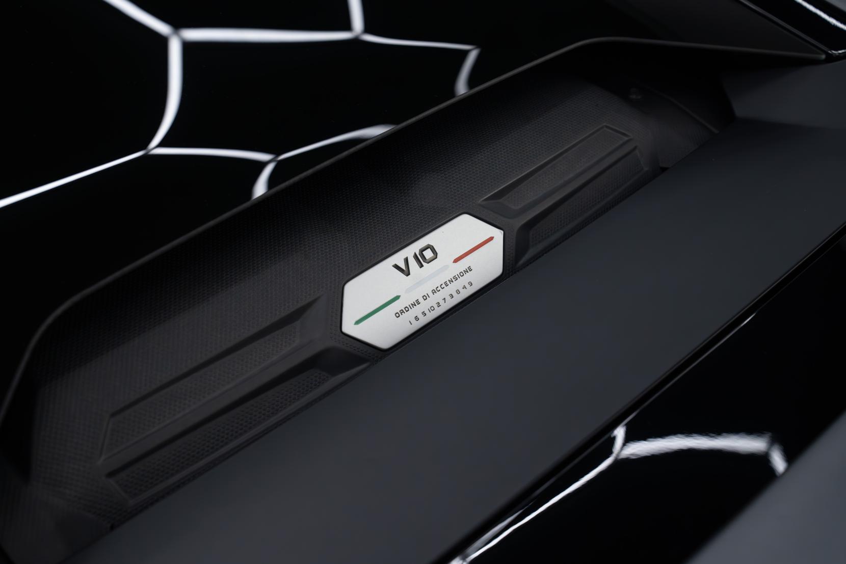 Lamborghini Huracan 5.2 V10 LP 640-4 EVO Coupe 2dr Petrol LDF 4WD Euro 6 (s/s) (640 ps)