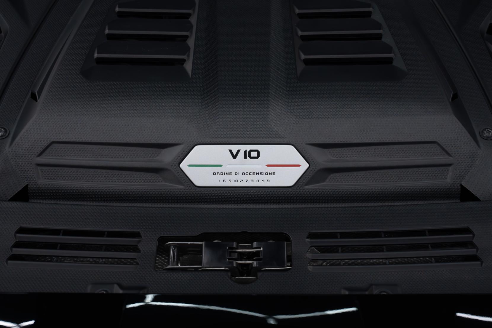 Lamborghini Huracan 5.2 V10 LP 640-4 EVO Coupe 2dr Petrol LDF 4WD Euro 6 (s/s) (640 ps)