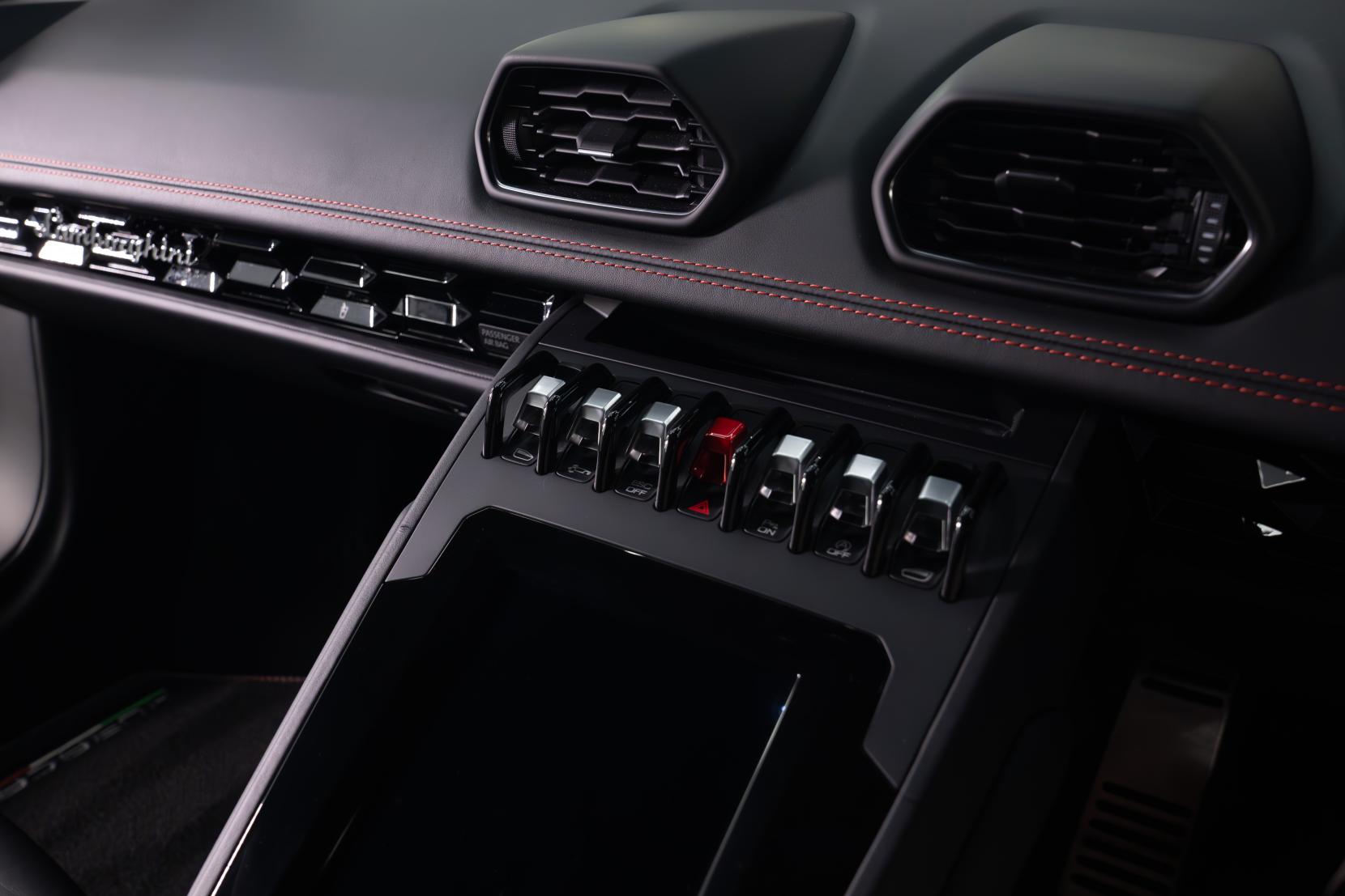 Lamborghini Huracan 5.2 V10 LP 640-4 EVO Coupe 2dr Petrol LDF 4WD Euro 6 (s/s) (640 ps)