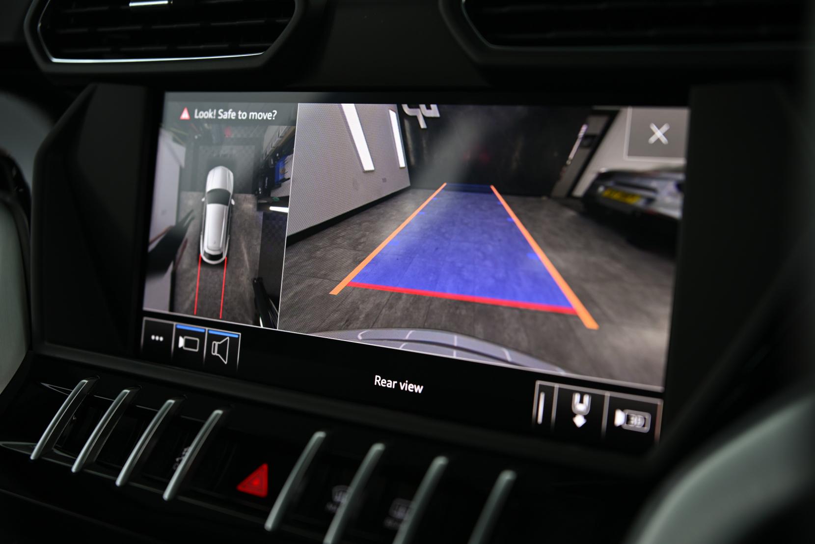 Lamborghini Urus 4.0 V8 BiTurbo SUV 5dr Petrol Auto 4WD Euro 6 (650 ps)