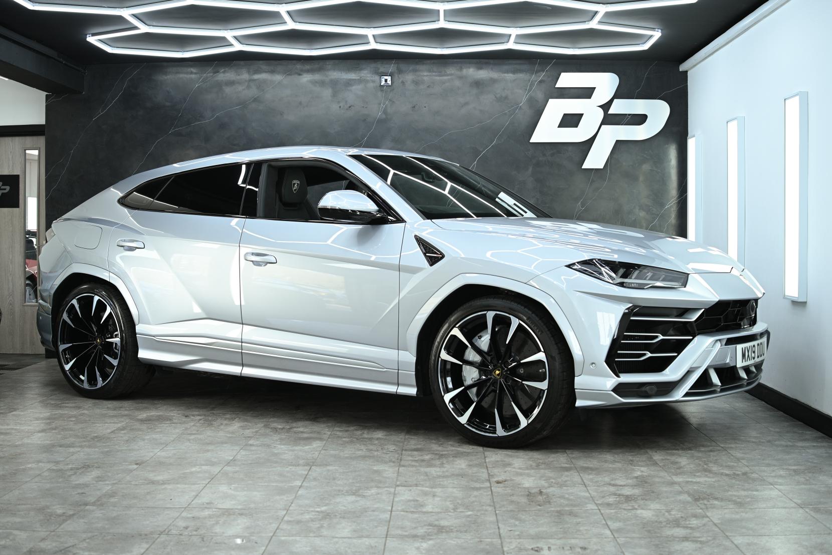 Lamborghini Urus 4.0 V8 BiTurbo SUV 5dr Petrol Auto 4WD Euro 6 (650 ps)