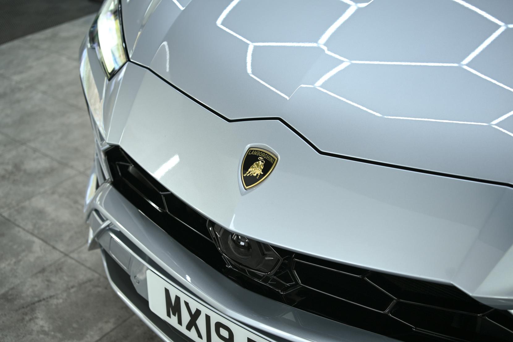 Lamborghini Urus 4.0 V8 BiTurbo SUV 5dr Petrol Auto 4WD Euro 6 (650 ps)