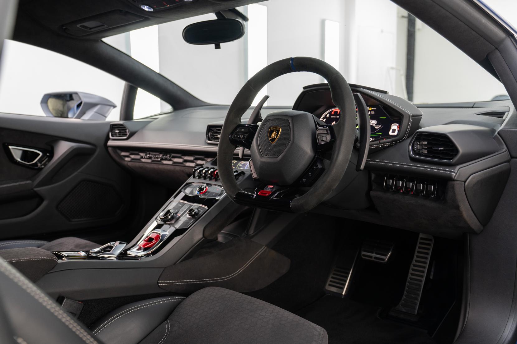 Lamborghini Huracan 5.2 V10 LP 610-4 Coupe 2dr Petrol LDF 4WD Euro 6 (s/s) (610 ps)