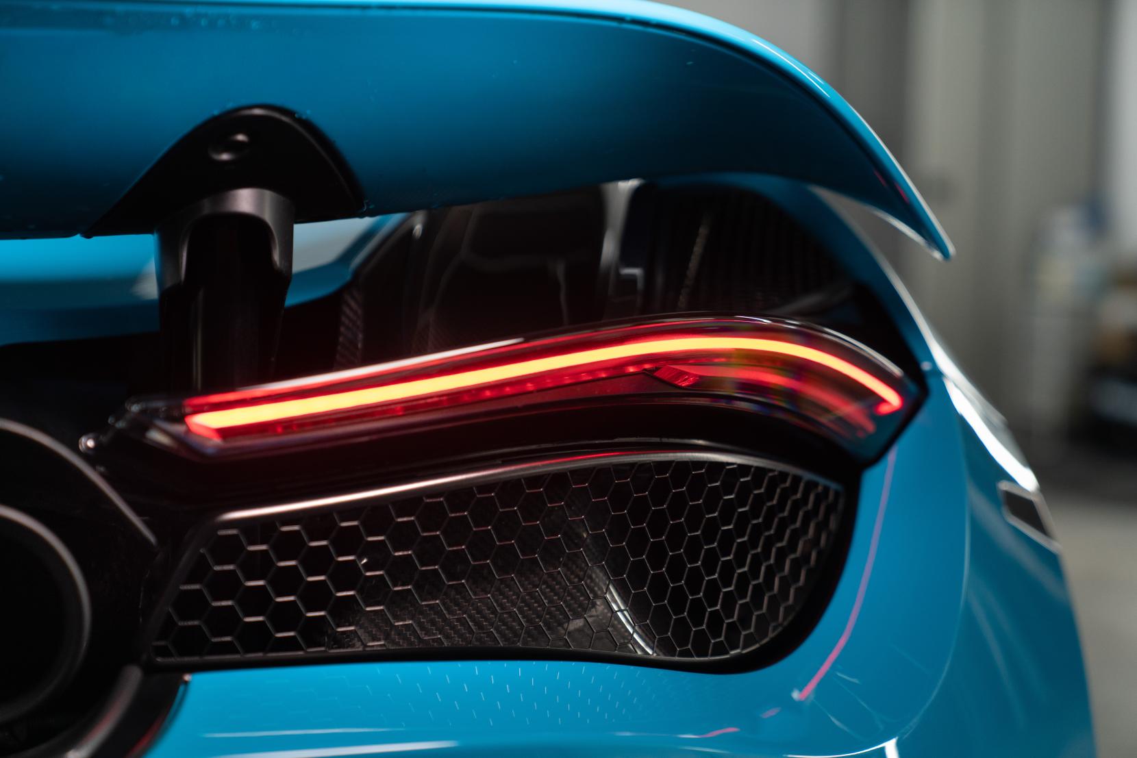 McLaren 720S 4.0T V8 Coupe 2dr Petrol SSG Euro 6 (s/s) (720 ps)